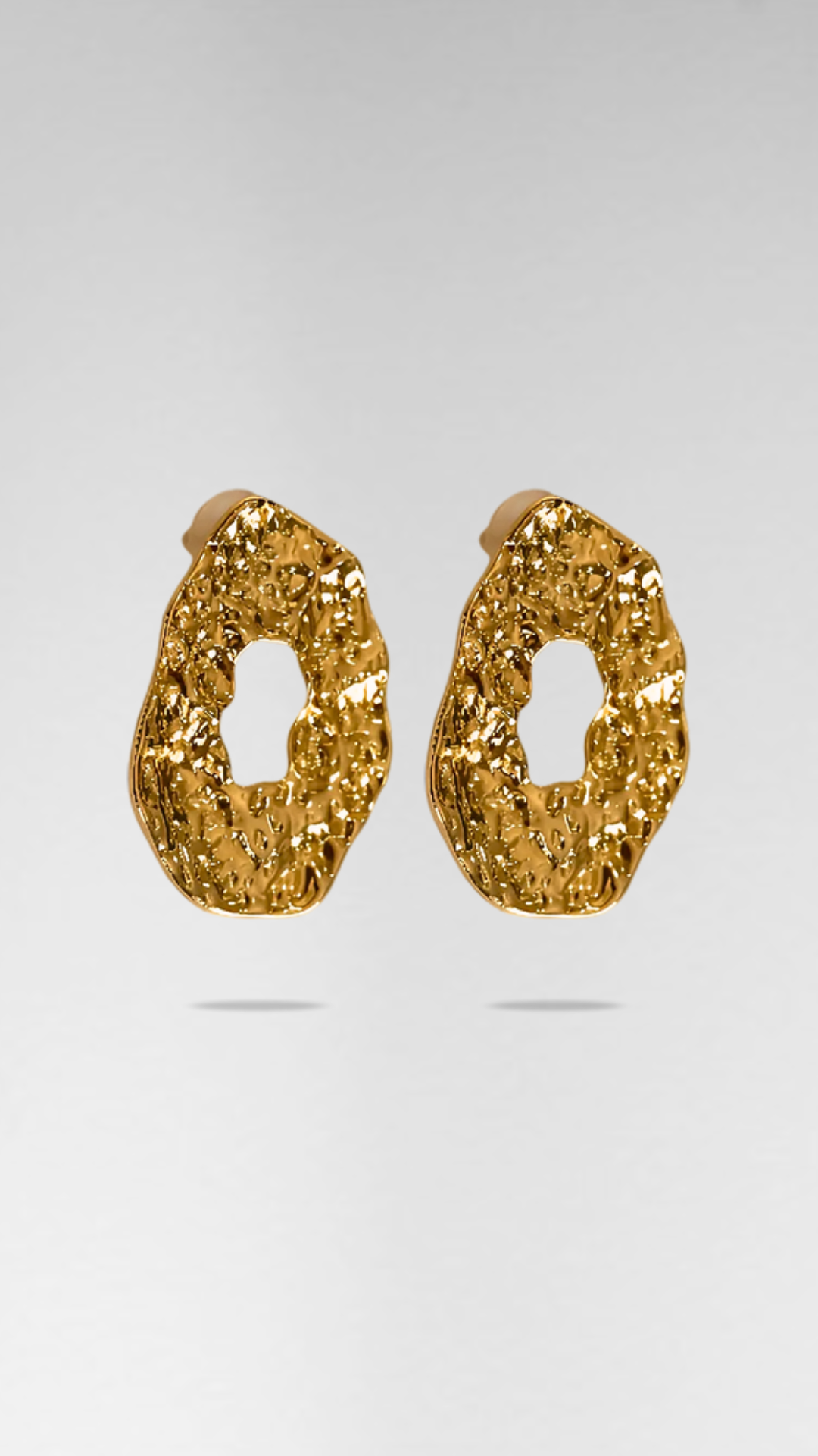 MO EARRINGS