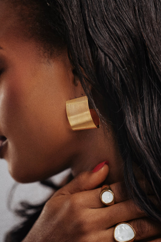TUCK EARRINGS